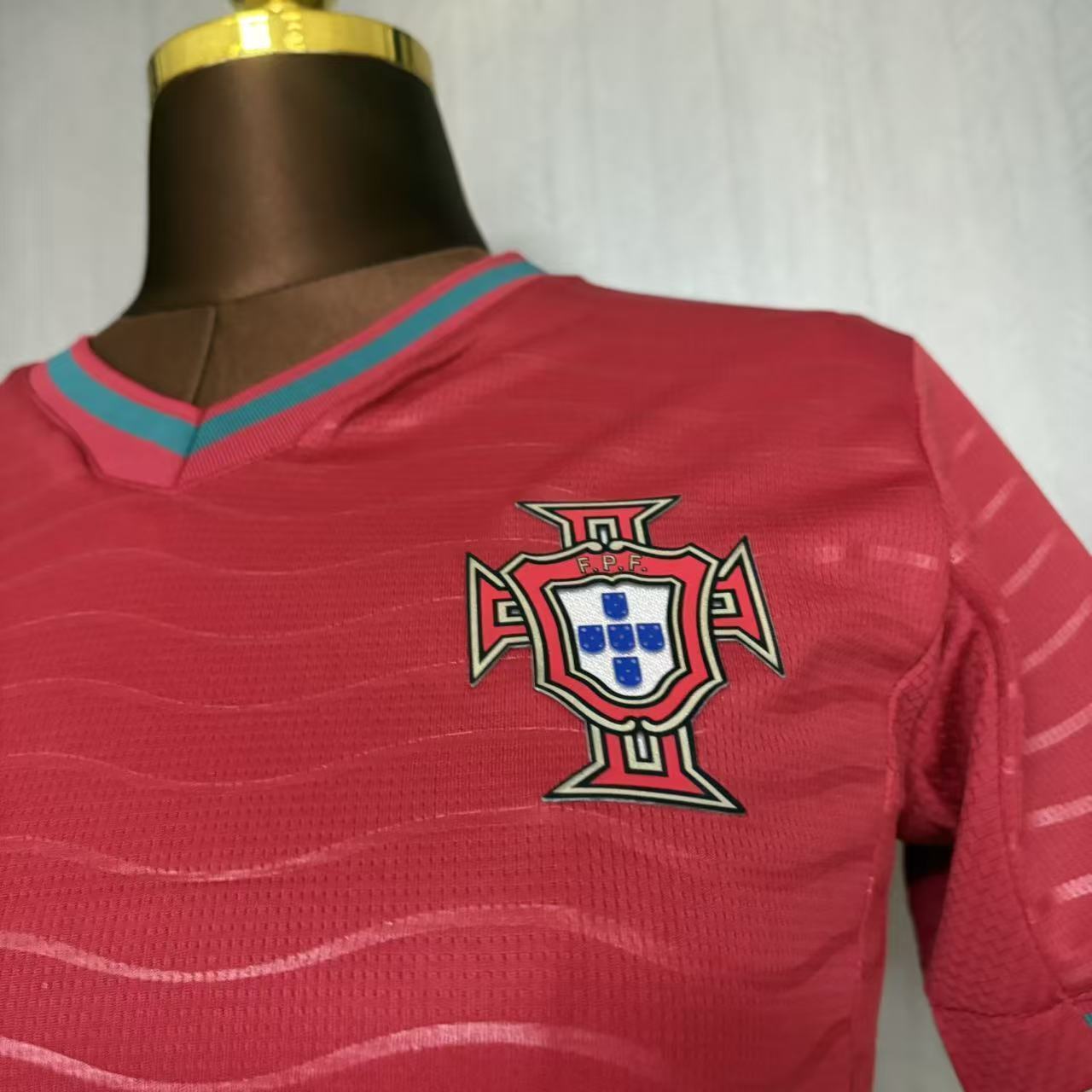 Camisa Portugal l 2026 | Versão Torcedor Feminina