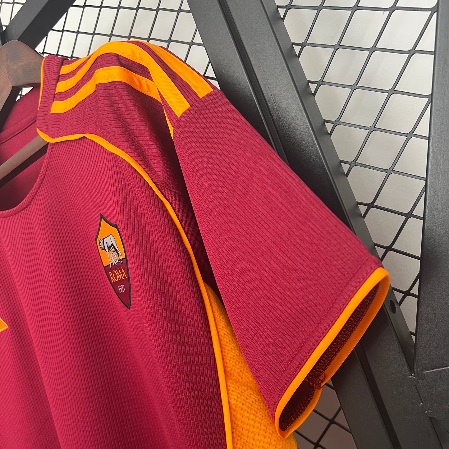 Camisa da Roma l 2025/26 Masculina Torcedor