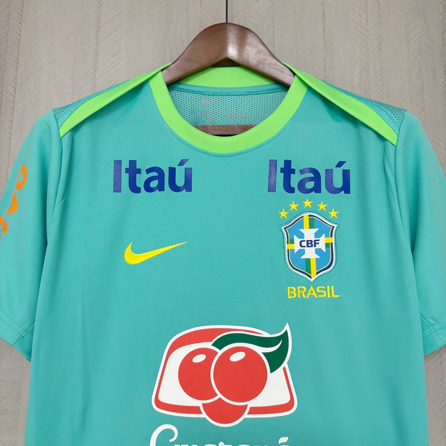 Camisa Brasil Treino l 2026 | Versão Torcedor Masculina