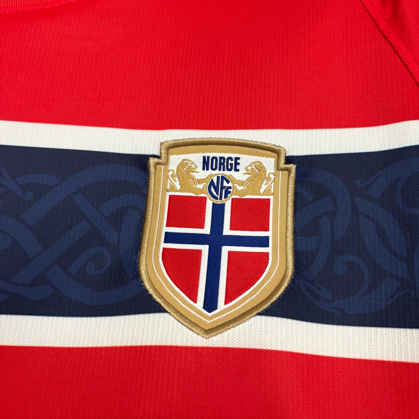 Camisa Noruega l 2026 | Versão Torcedor Masculina