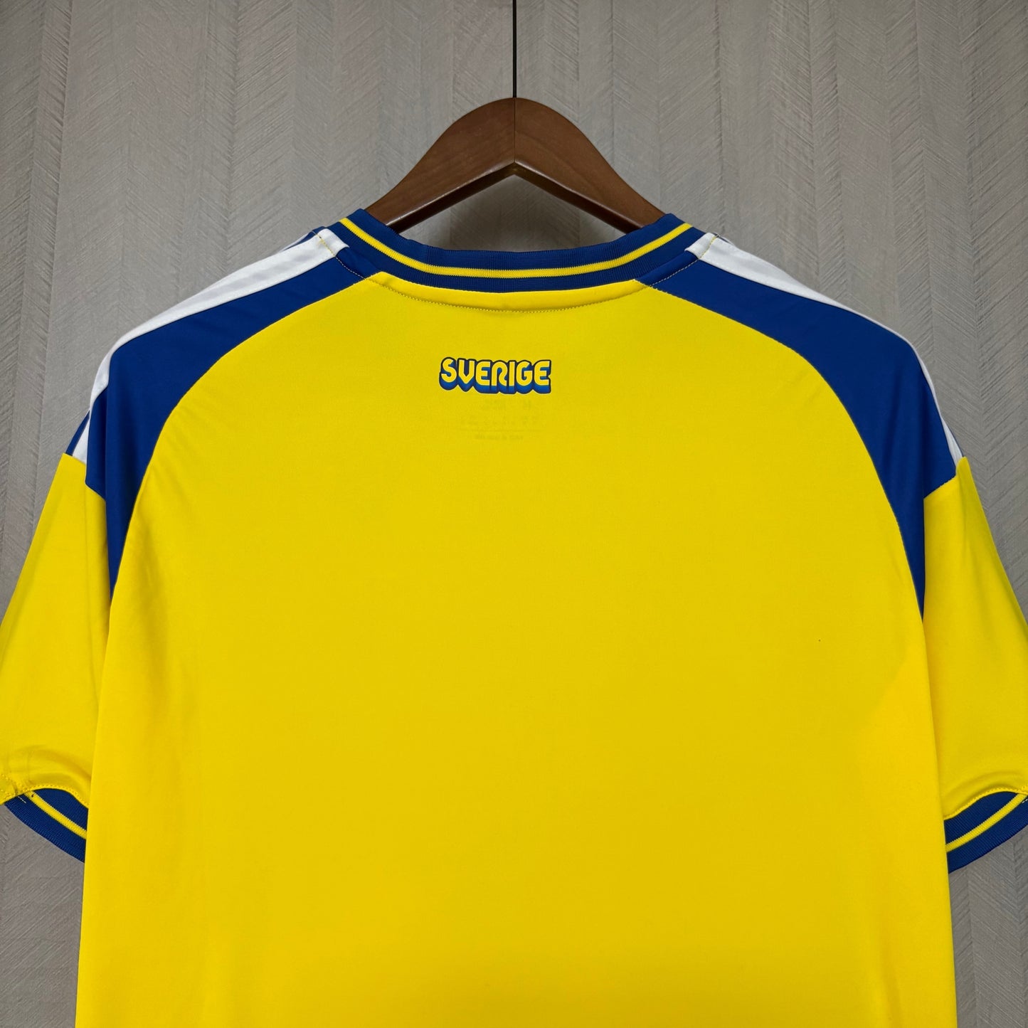 Camisa Suécia l 2026 | Versão Torcedor Masculina