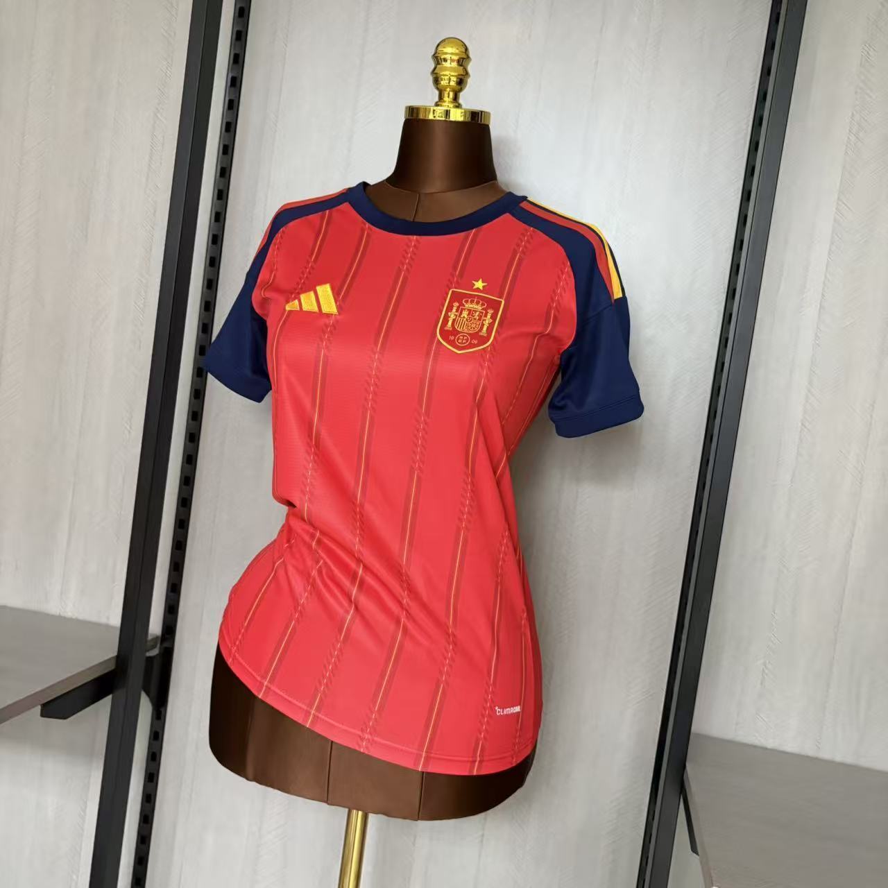 Camisa Espanha l 2026 | Versão Torcedor Feminina