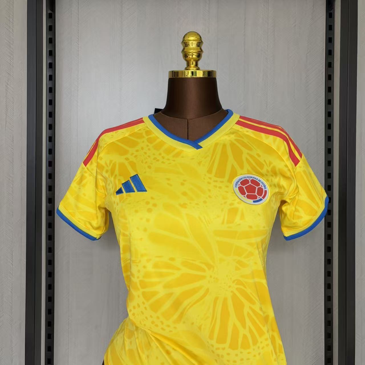 Camisa Colômbia l 2026 | Versão Torcedor Feminina