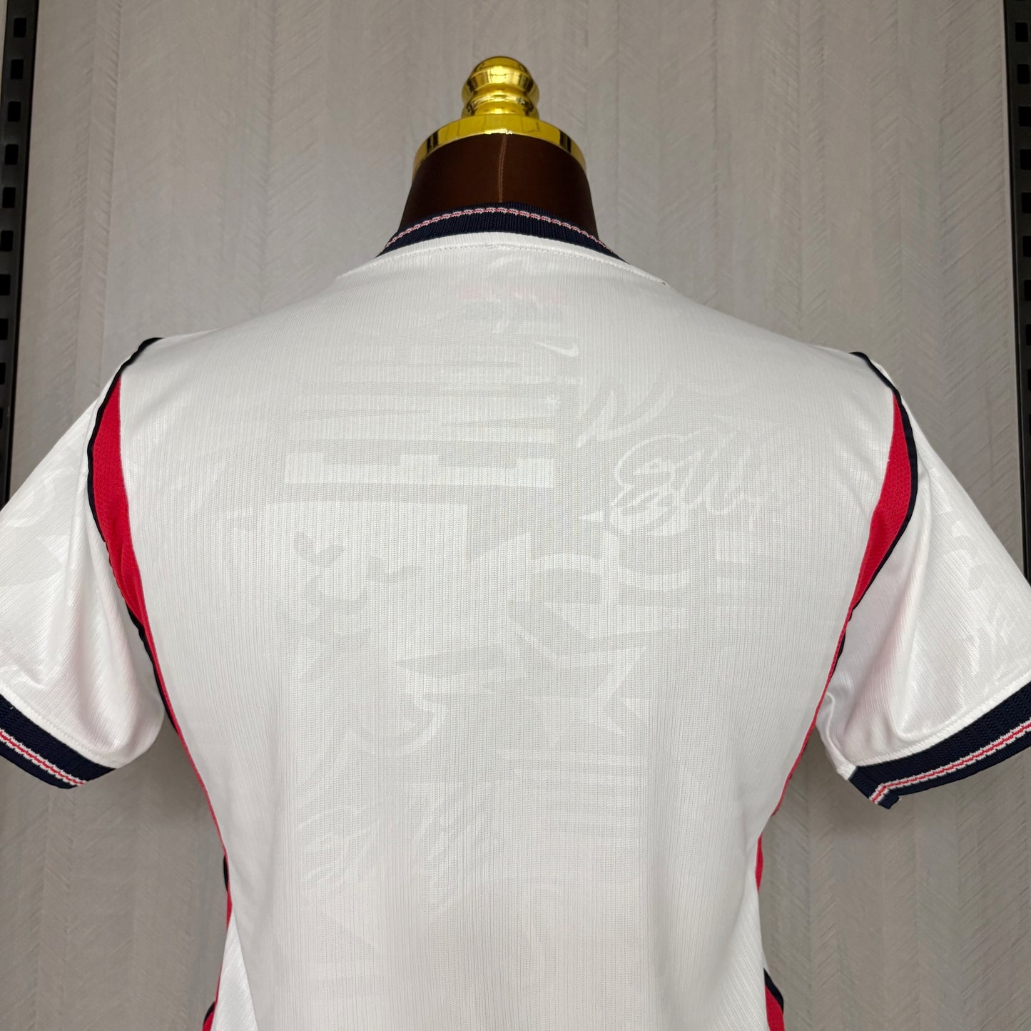 Camisa Inglaterra l 2026 | Versão Torcedor Feminina