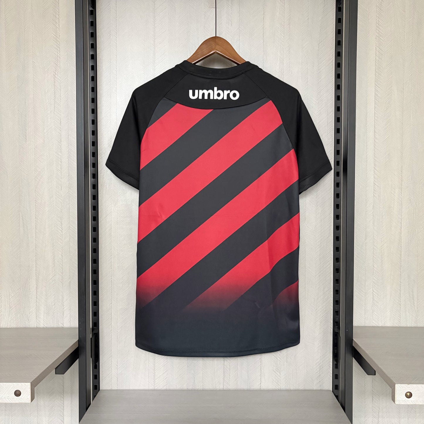 Camisa Athletico Paranaense l 26/27 | Versão Torcedor Masculina