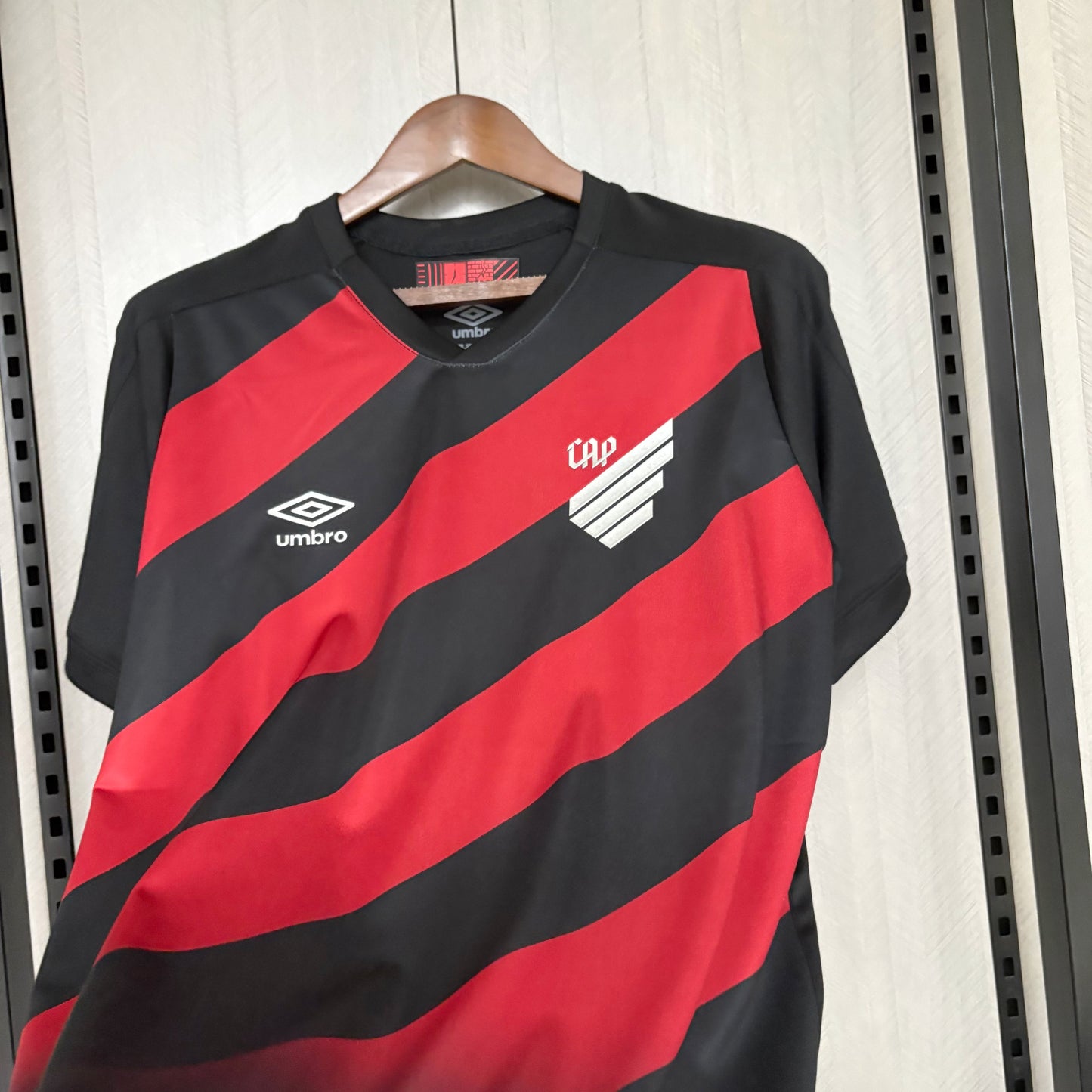 Camisa Athletico Paranaense l 26/27 | Versão Torcedor Masculina