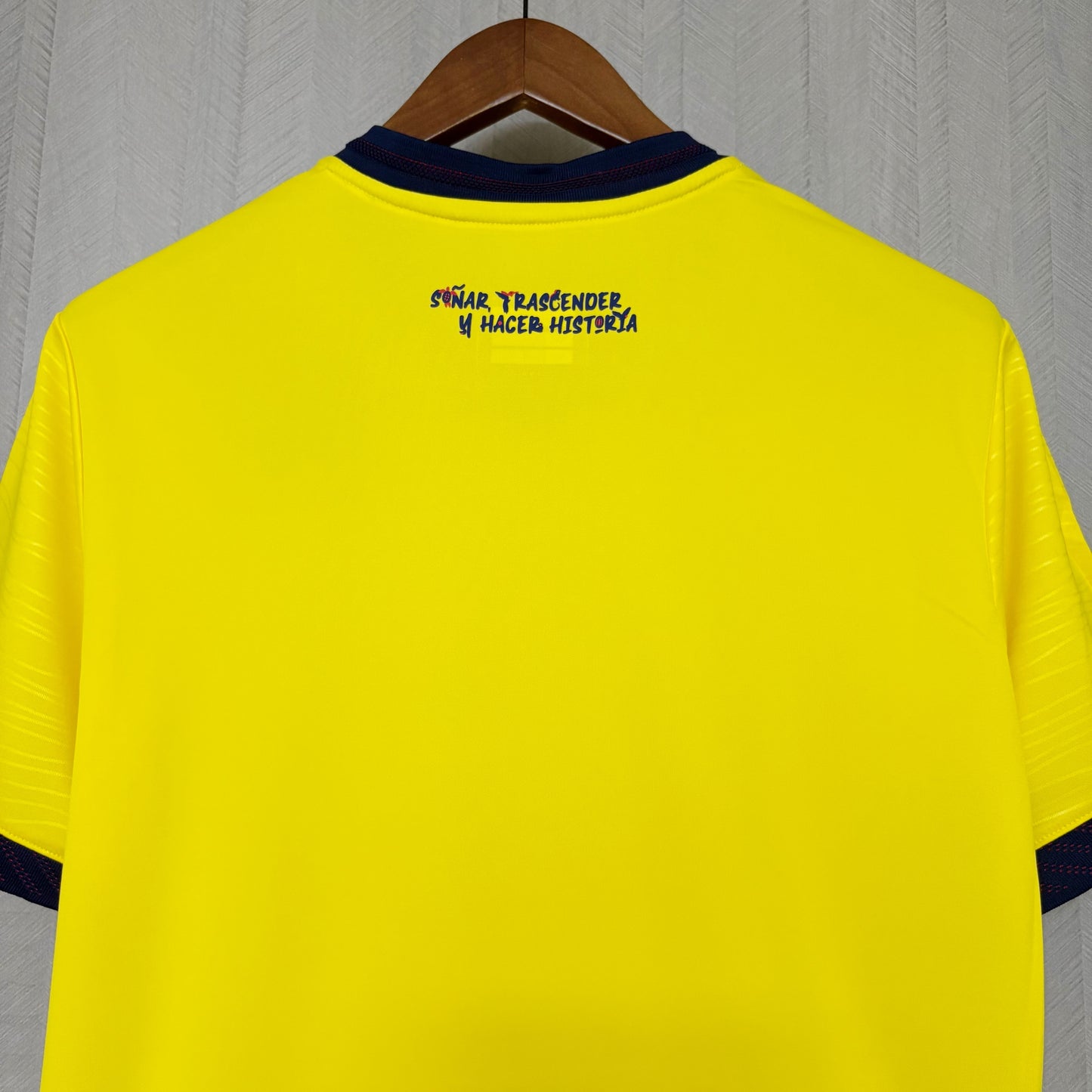Camisa Equador l 2026 | Versão Torcedor Masculina