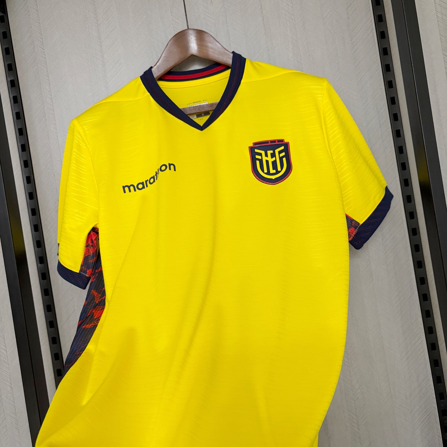 Camisa Equador l 2026 | Versão Torcedor Masculina