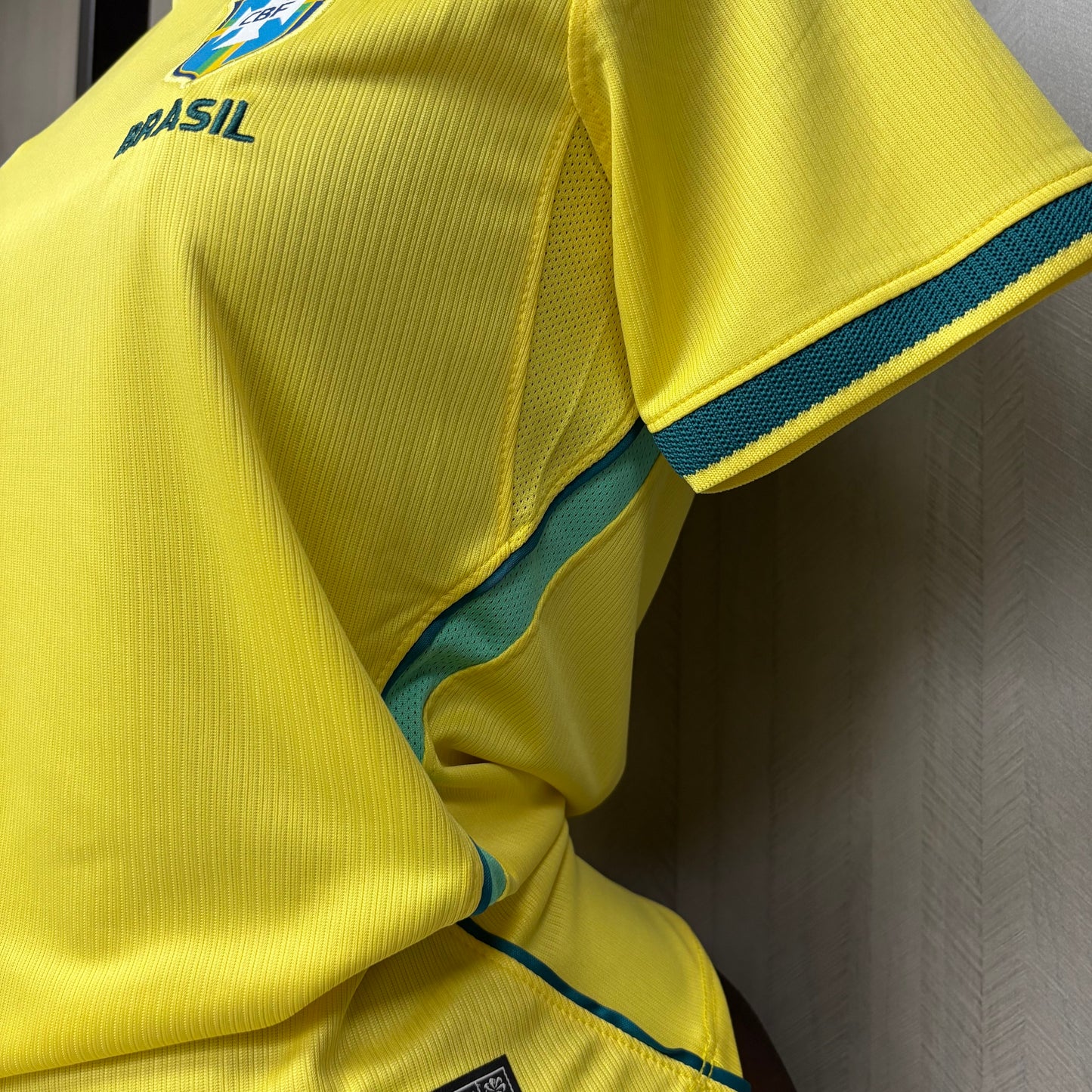 Camisa Brasil l 2026 | Versão Torcedor Feminina