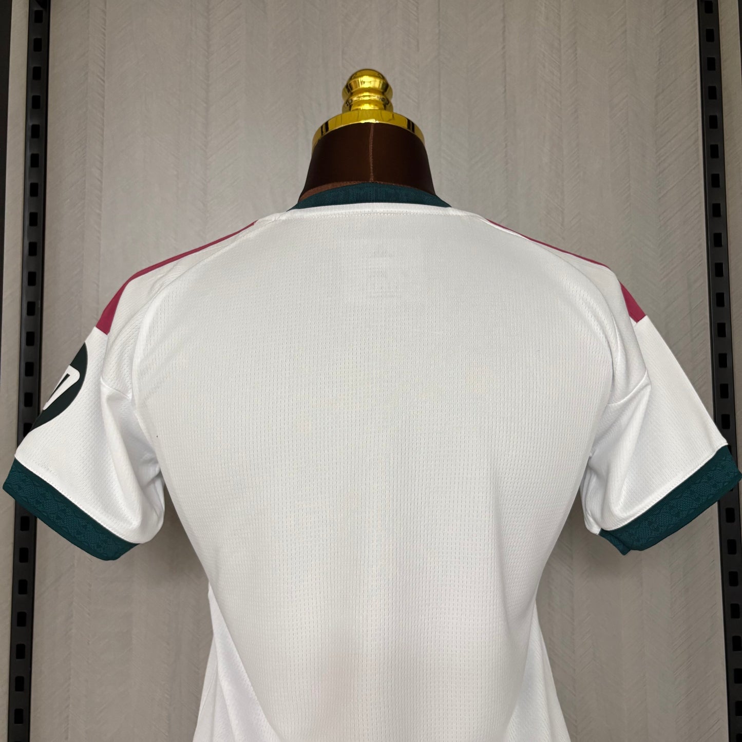 Camisa Real Madrid l 26/27 | Versão Torcedor Feminina