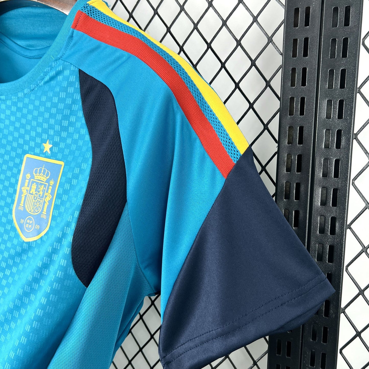 Camisa Espanha Treino ll 2026 | Versão Torcedor Masculina