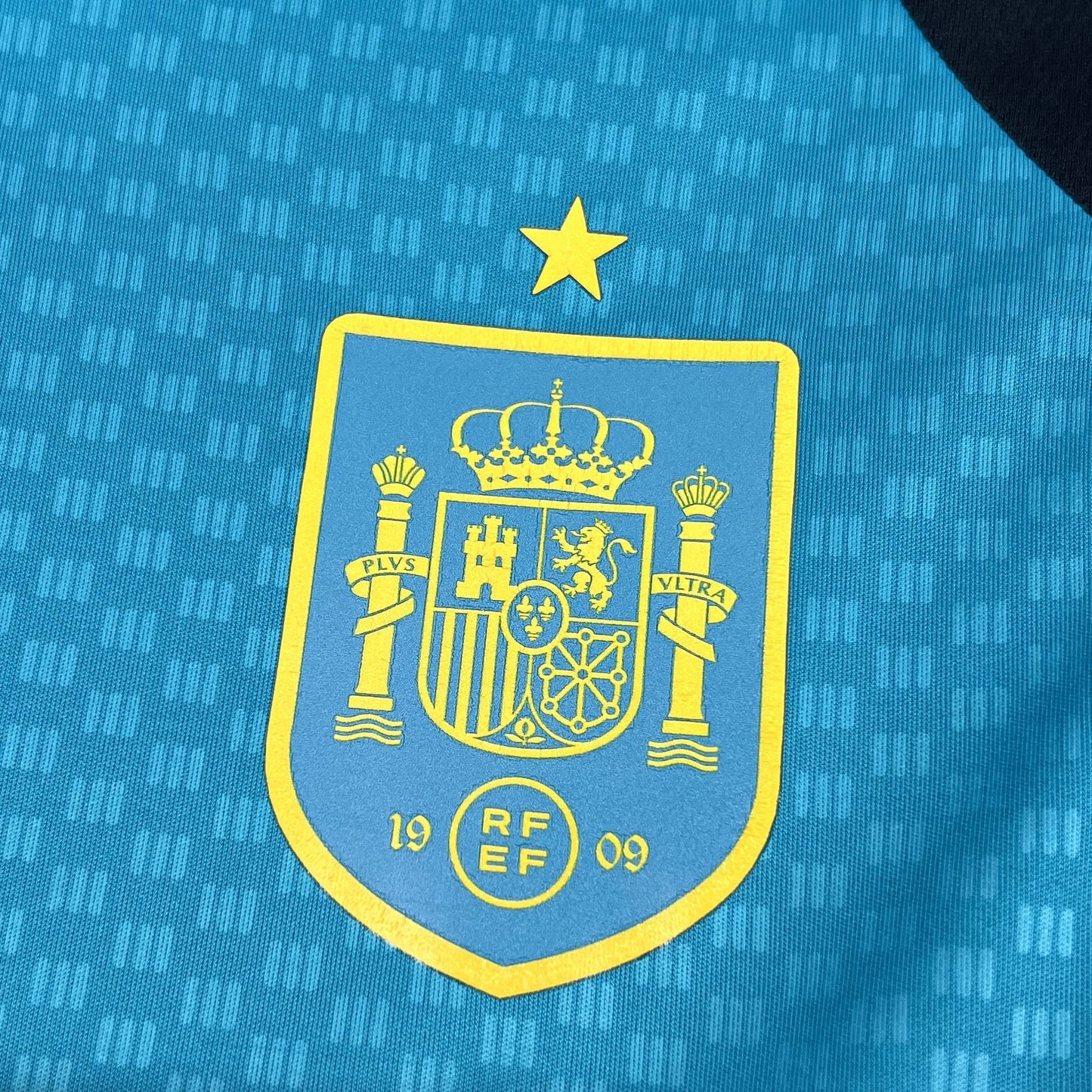 Camisa Espanha Treino ll 2026 | Versão Torcedor Masculina
