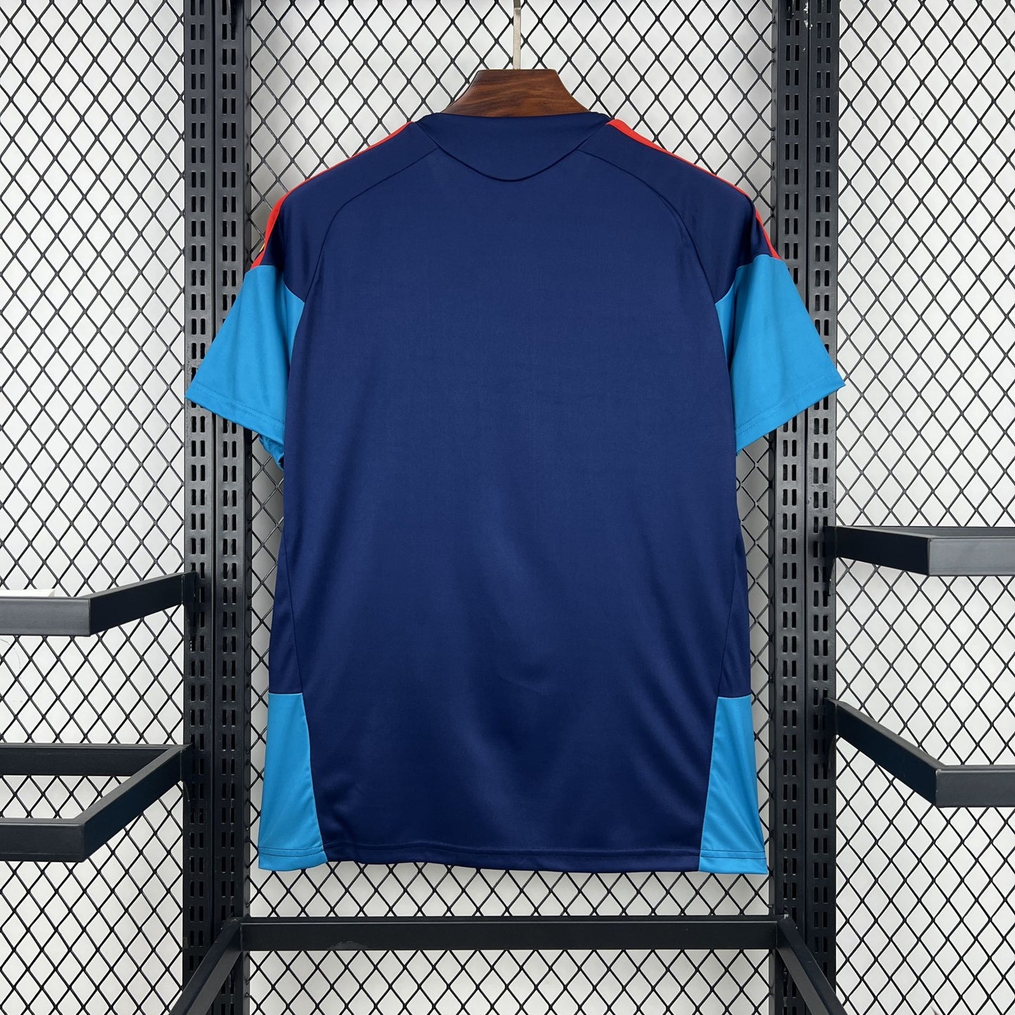 Camisa Espanha Treino l 2026 | Versão Torcedor Masculina