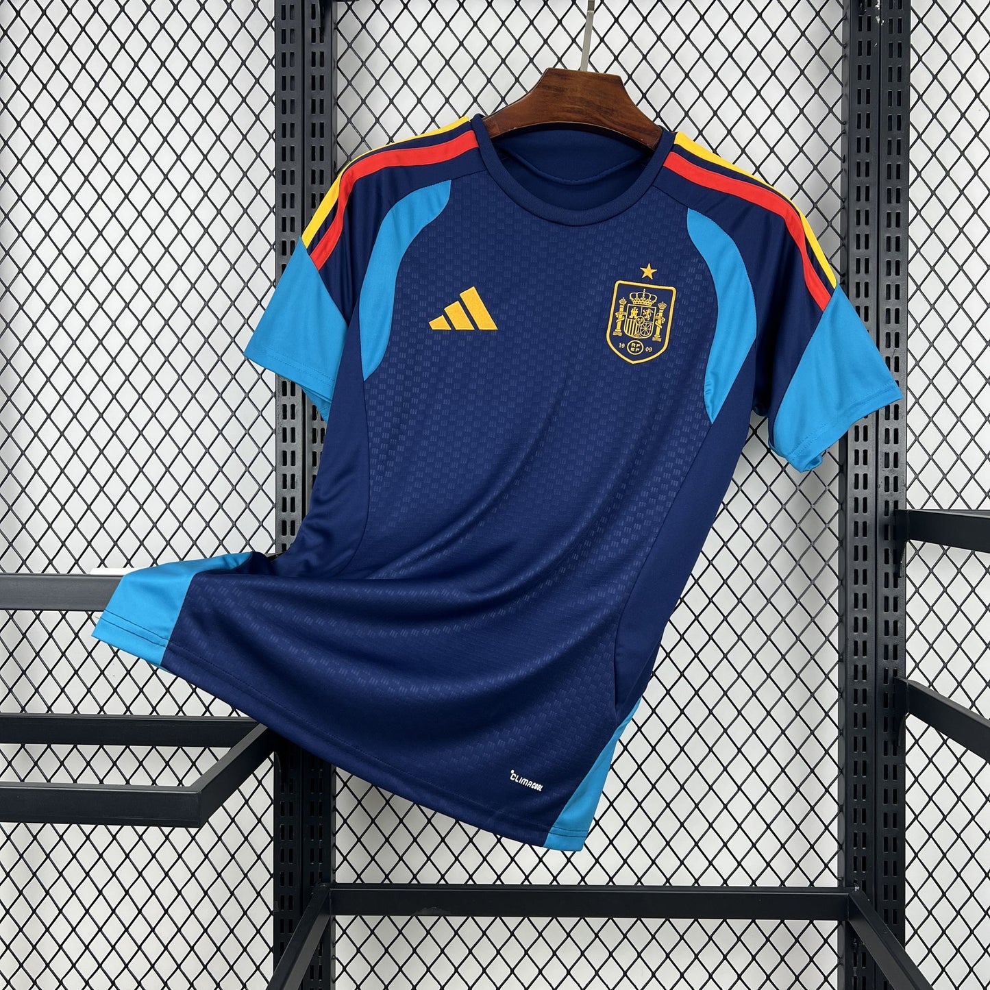 Camisa Espanha Treino l 2026 | Versão Torcedor Masculina