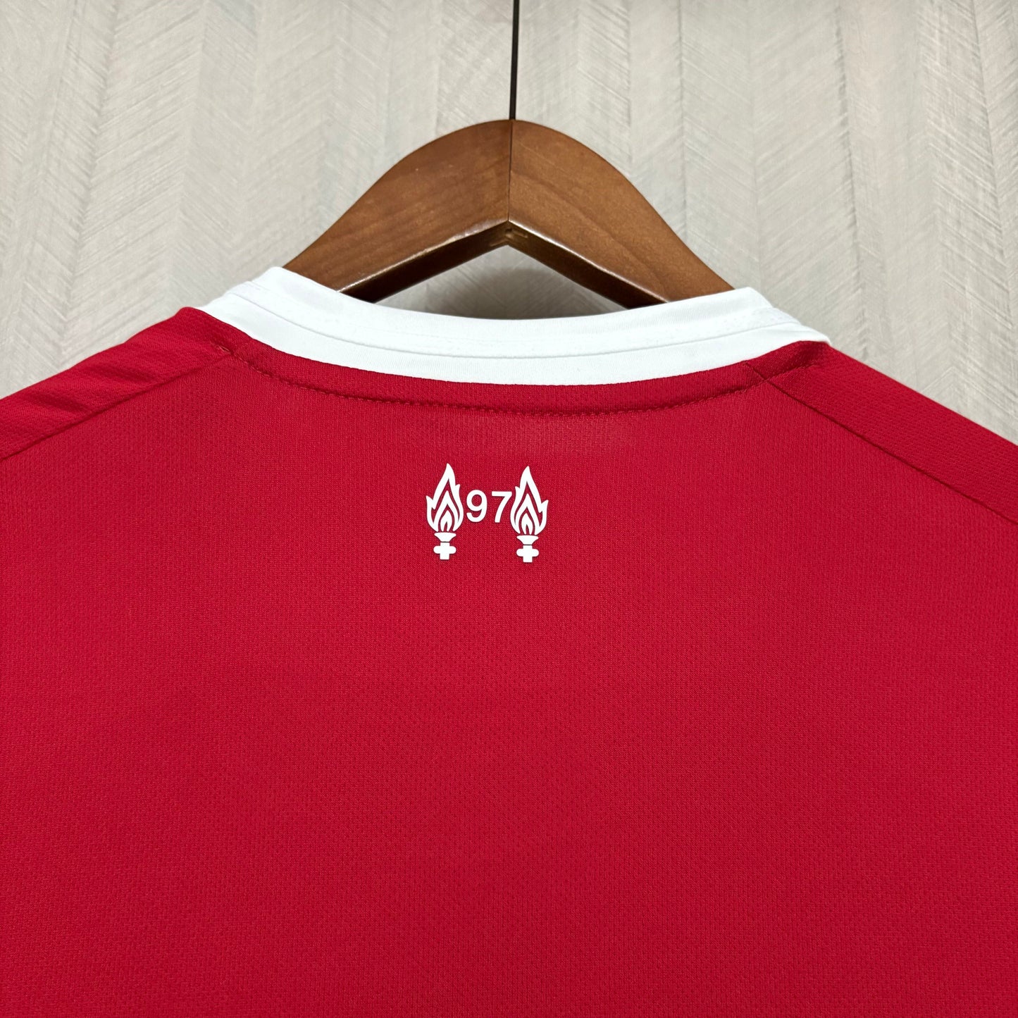 Camisa Liverpool l 25/26 | Versão Torcedor Masculina