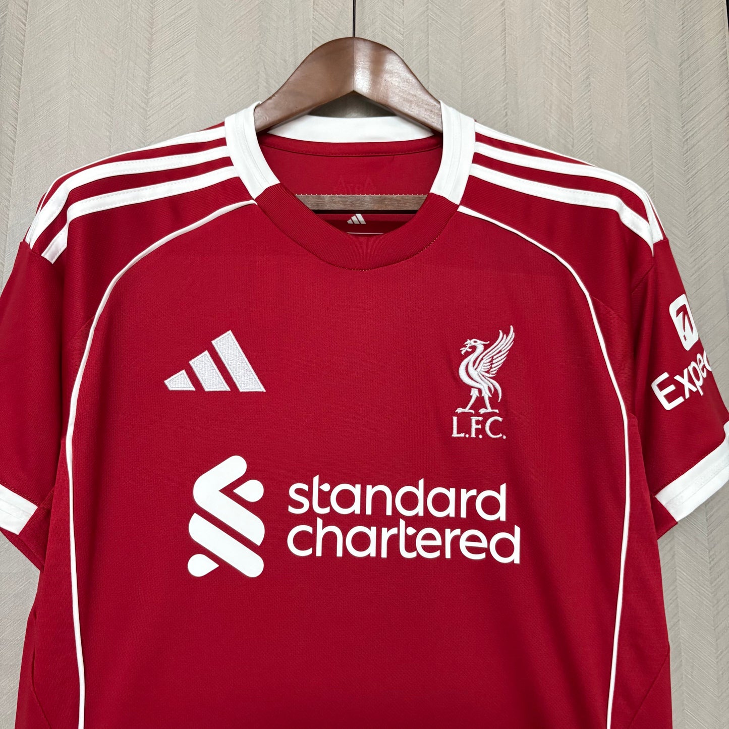 Camisa Liverpool l 25/26 | Versão Torcedor Masculina