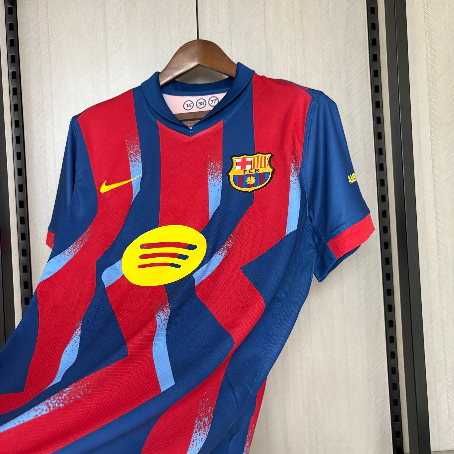 Camisa Barcelona llll 25/26 | Versão Torcedor Masculina
