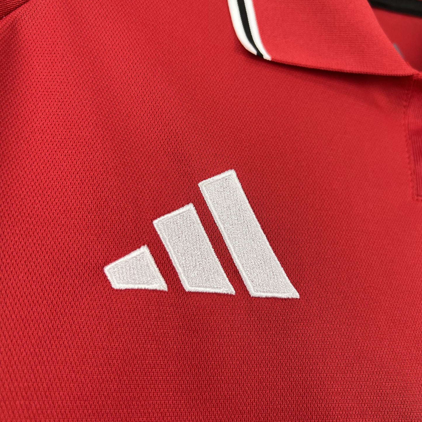 Camisa Manchester United l 26/27 | Versão Torcedor Masculina