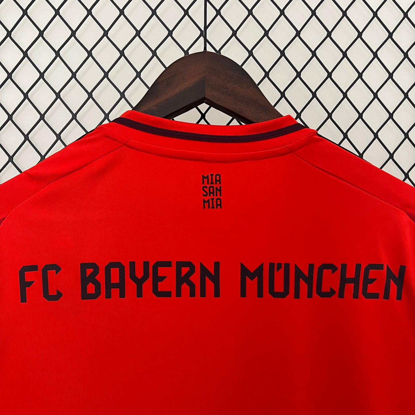 Camisa do Bayern Munich l 2024/25 Masculina Torcedor