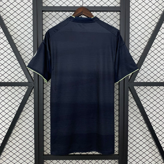 Camisa do Real Madrid ll 2025/26 Masculina Torcedor