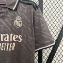 Camisa do Real Madrid lll 2024/25 Masculina Torcedor