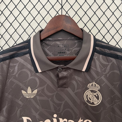 Camisa do Real Madrid lll 2024/25 Masculina Torcedor