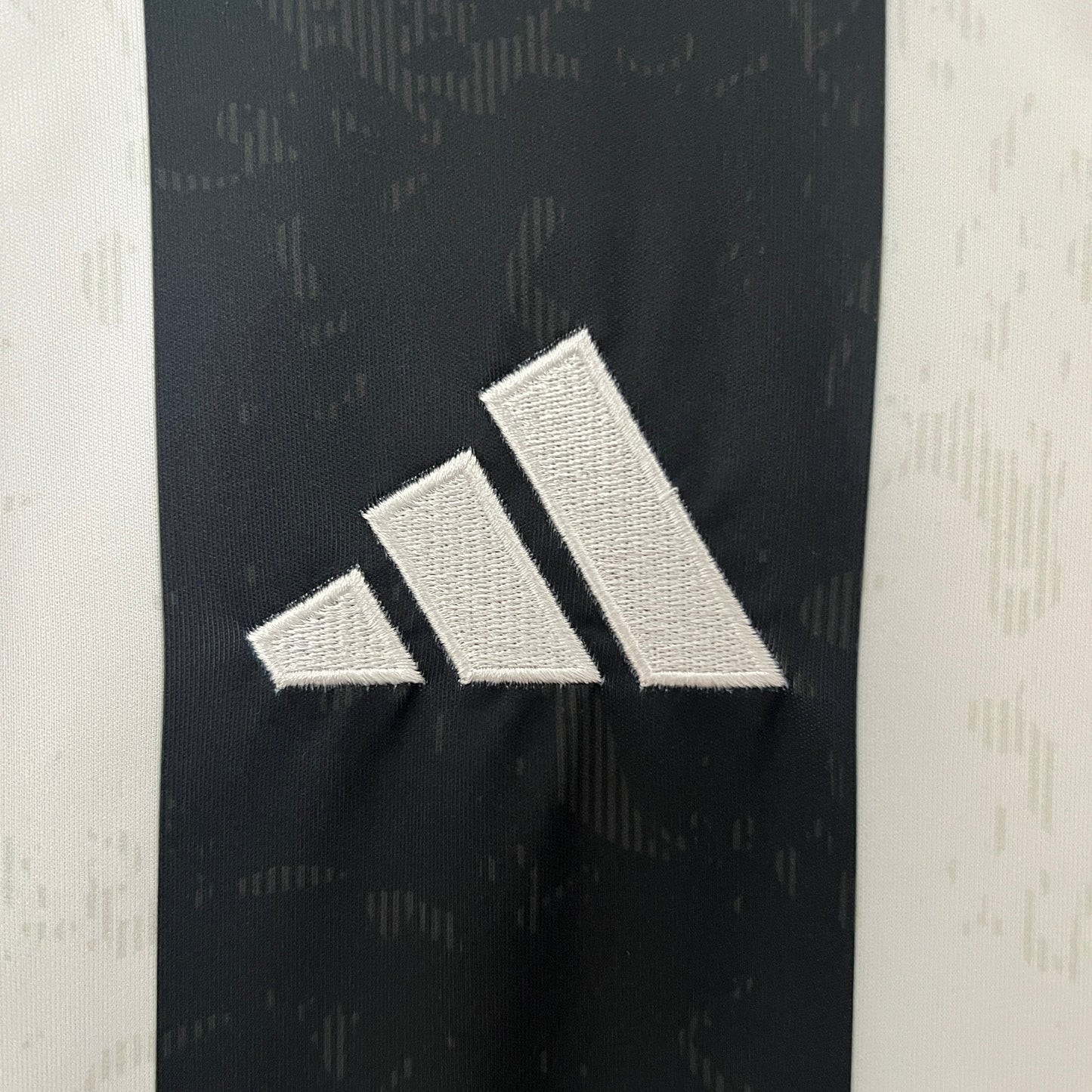 Camisa da Juventus l 2024/25 Masculina Torcedor