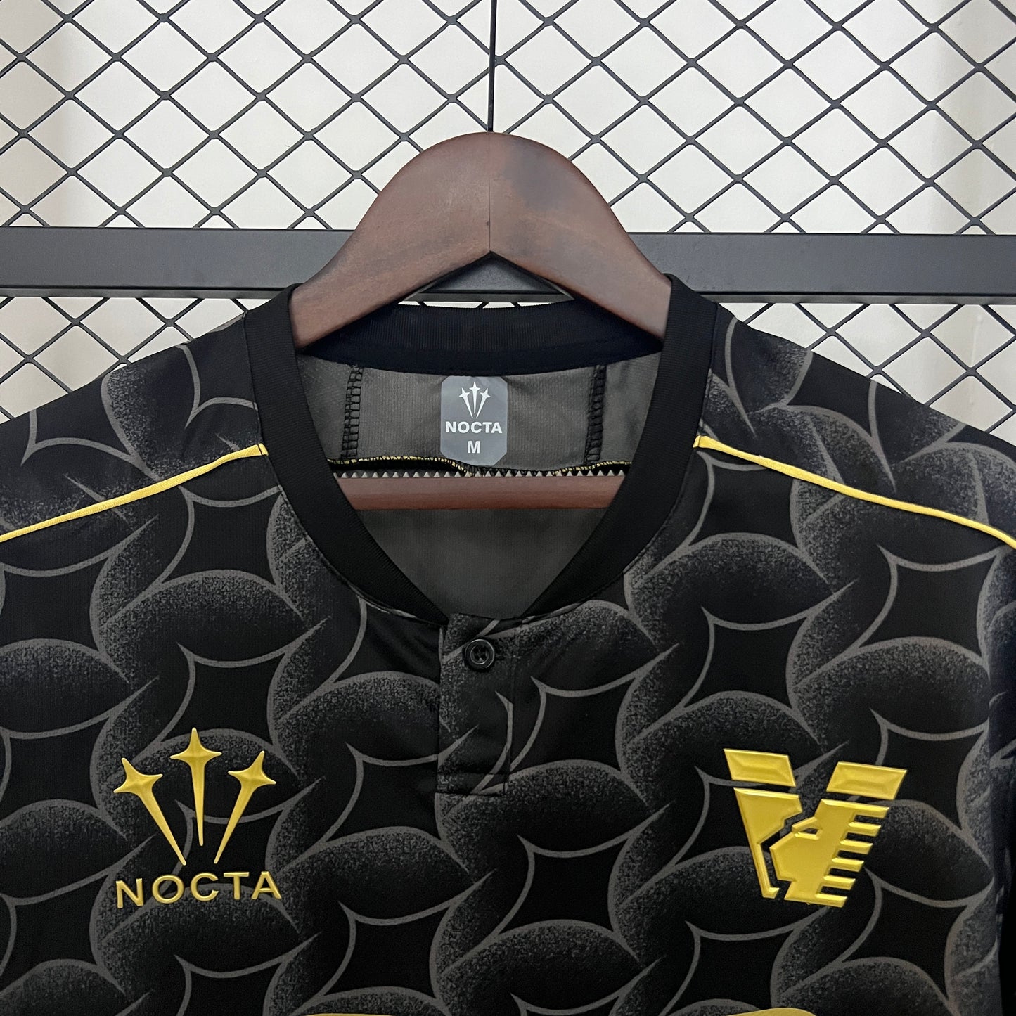 Camisa do Venezia l 2024/25 Masculina Torcedor