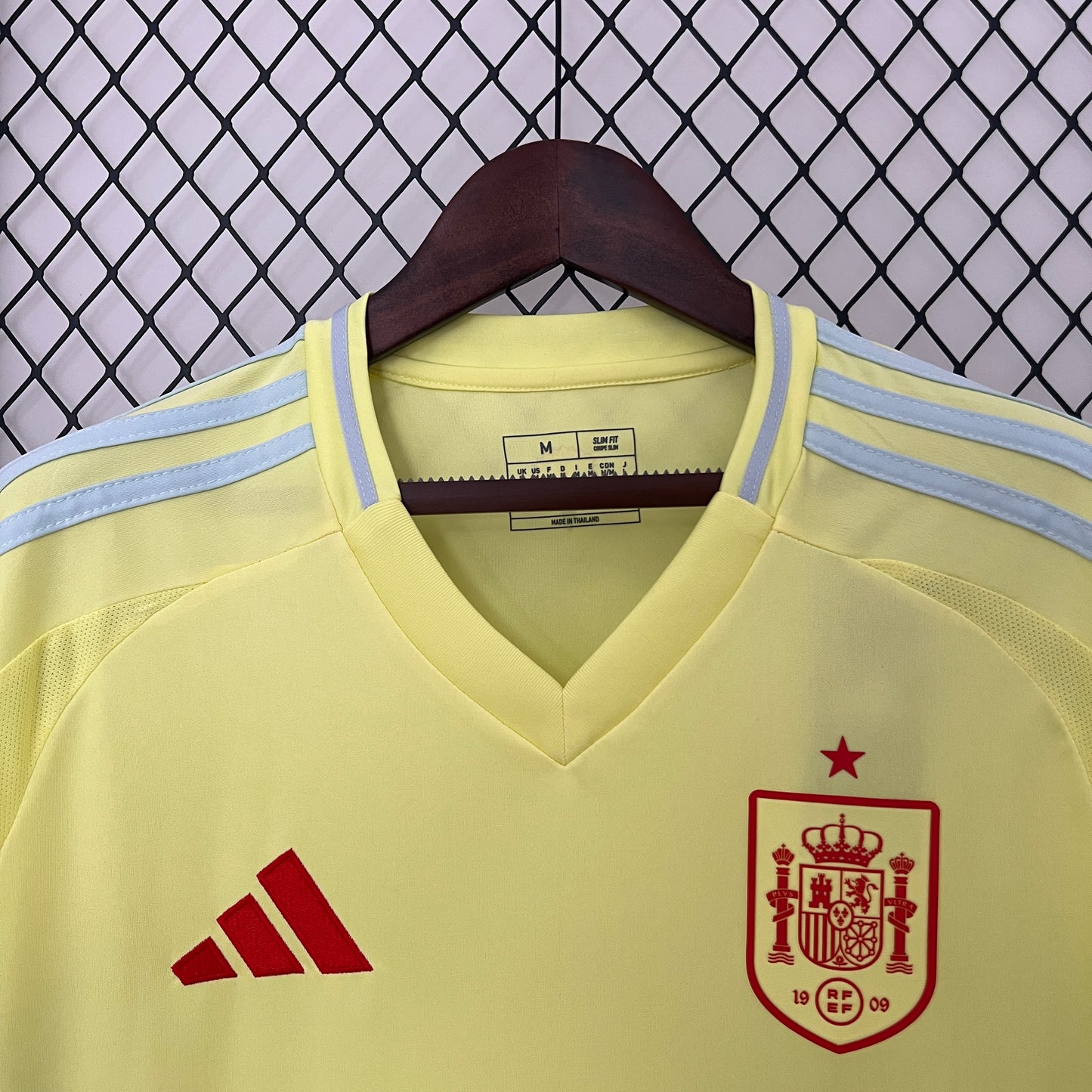 Camisa da Espanha ll 2024/25 Masculina Torcedor