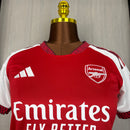 Camisa Arsenal l 26/27 | Versão Torcedor Feminina