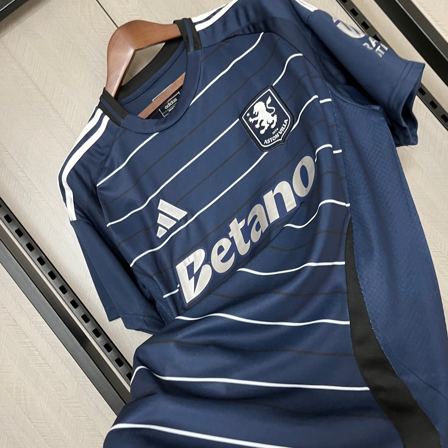 Camisa do Aston Villa lll 2024/25 Masculina Torcedor