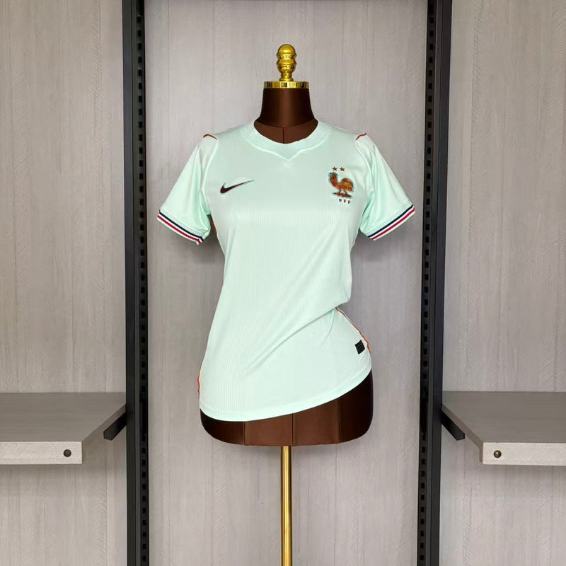 Camisa França ll 2026 | Versão Torcedor Feminina