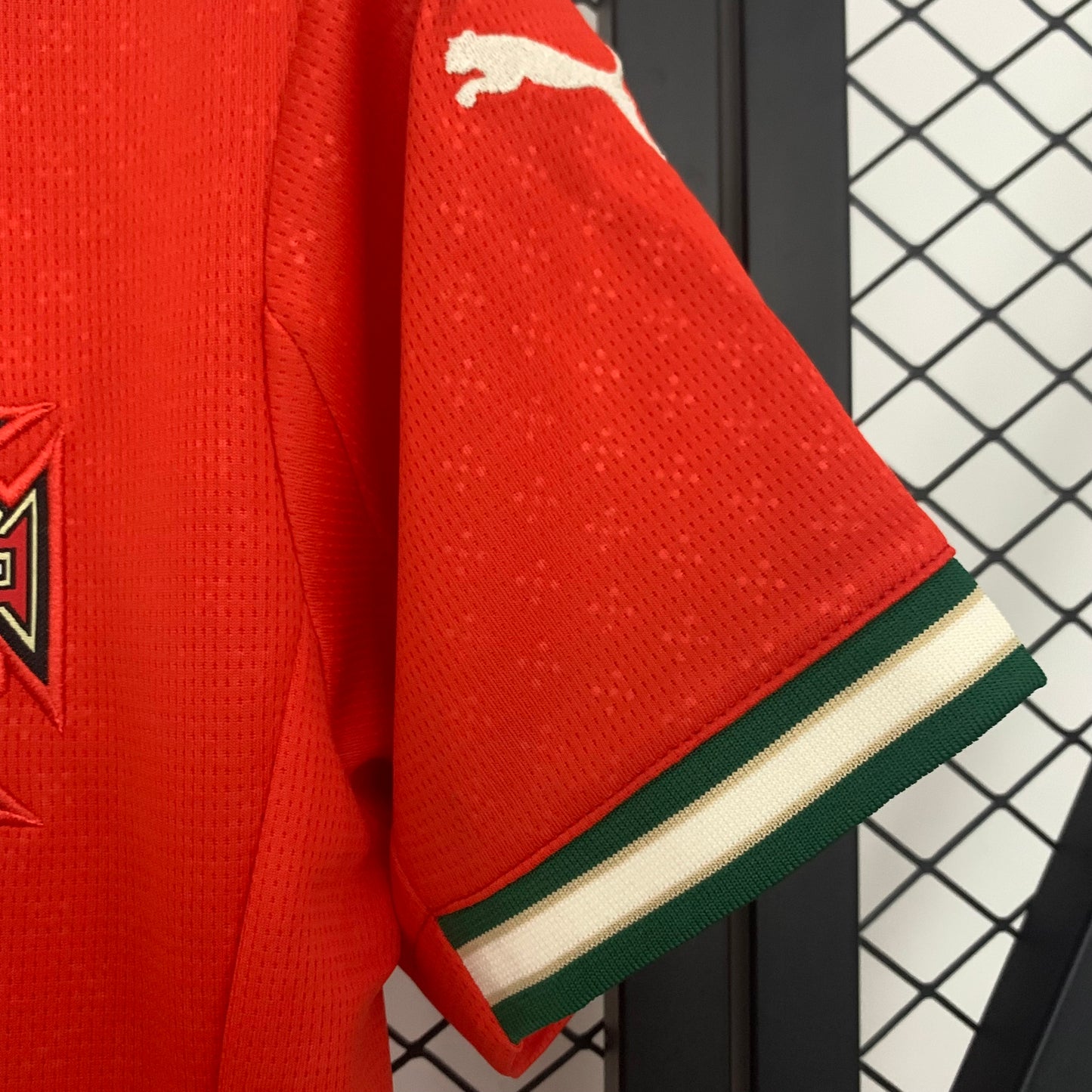 Camisa do Portugal l 2025/26 Feminina Torcedora