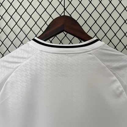 Camisa do Real Madrid l 2024/25 Feminina Torcedora