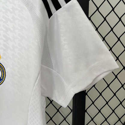 Camisa do Real Madrid l 2024/25 Feminina Torcedora