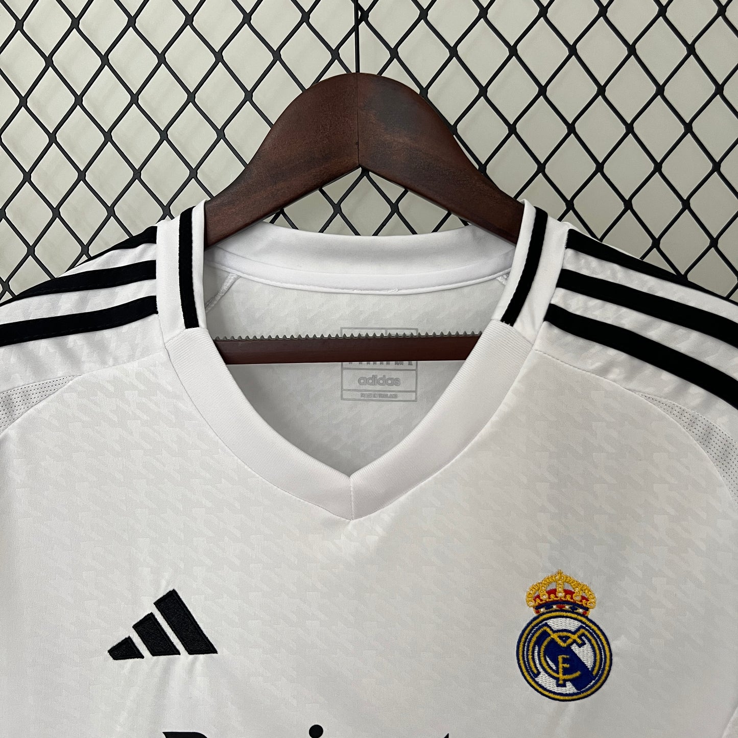 Camisa do Real Madrid l 2024/25 Feminina Torcedora