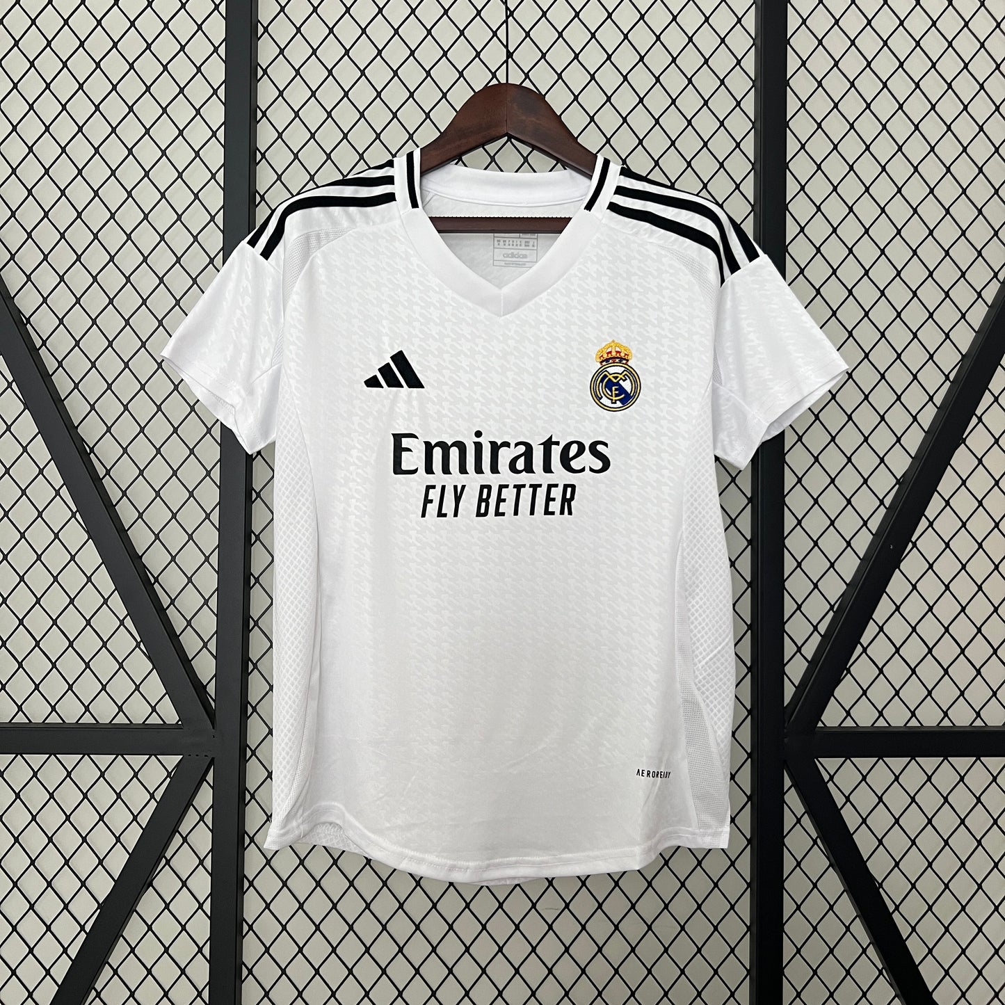 Camisa do Real Madrid l 2024/25 Feminina Torcedora
