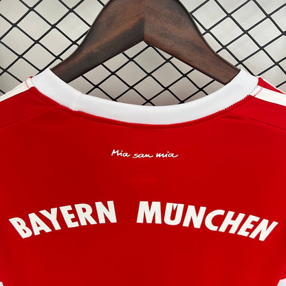 Camisa do Bayern de Munich l 2017/18 Masculina Torcedor