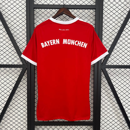 Camisa do Bayern de Munich l 2017/18 Masculina Torcedor