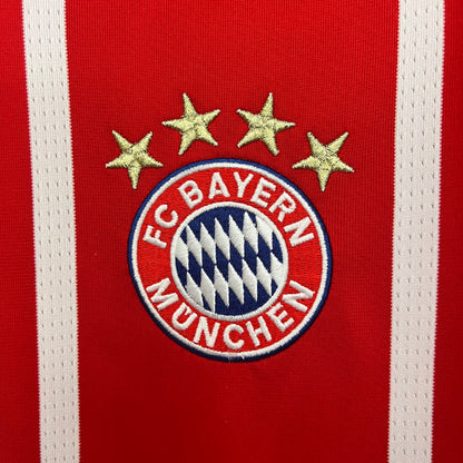 Camisa do Bayern de Munich l 2017/18 Masculina Torcedor
