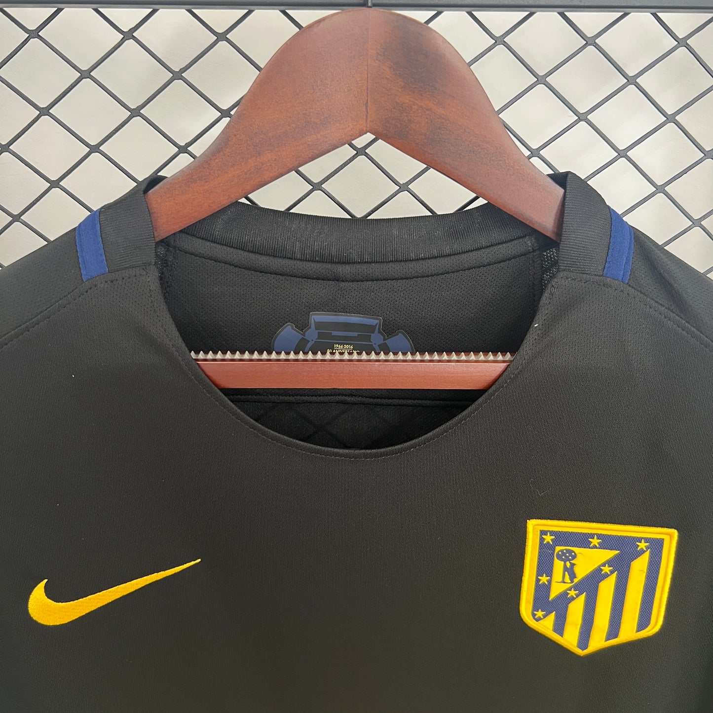 Camisa do Atlético de Madrid lll 2016/17 Masculina Torcedor