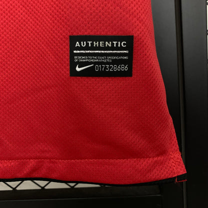 Camisa do Manchester United l 2010/11 Masculina Torcedor