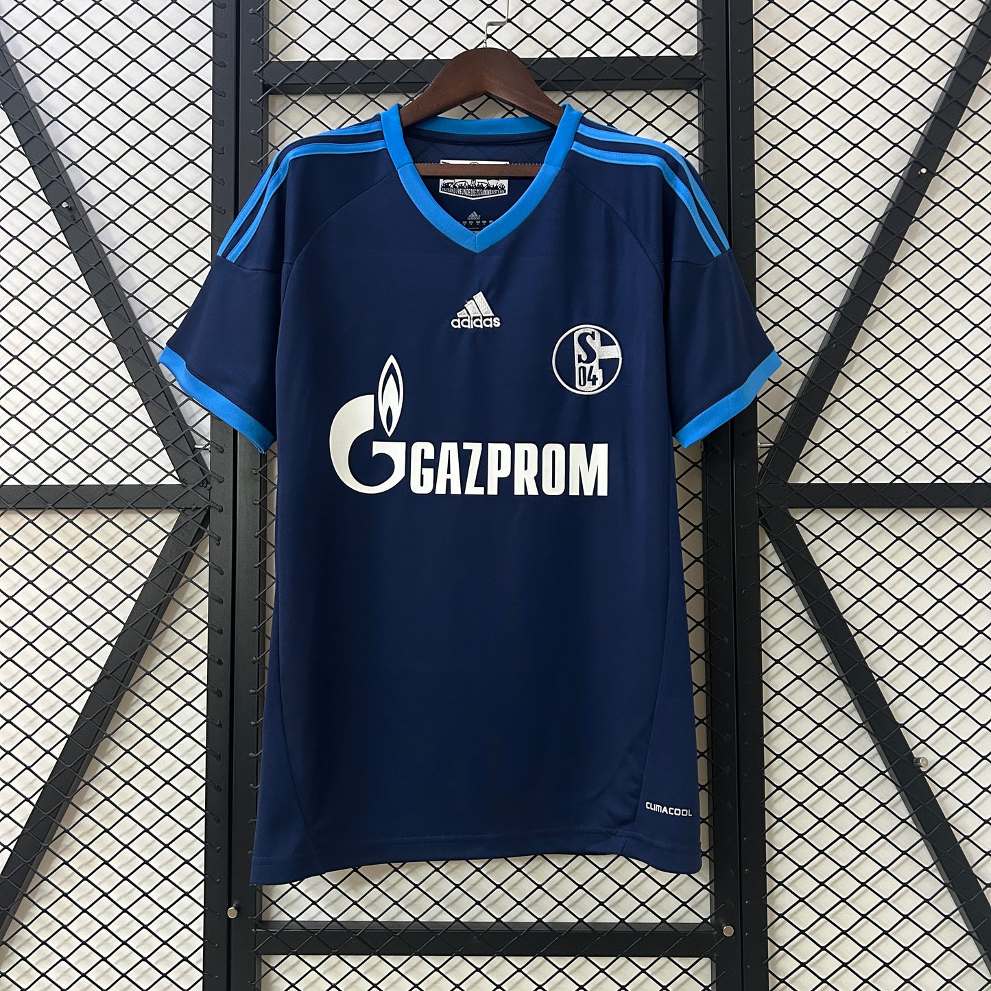 Camisa do Schalke 04 l 2010/11 Masculina Torcedor