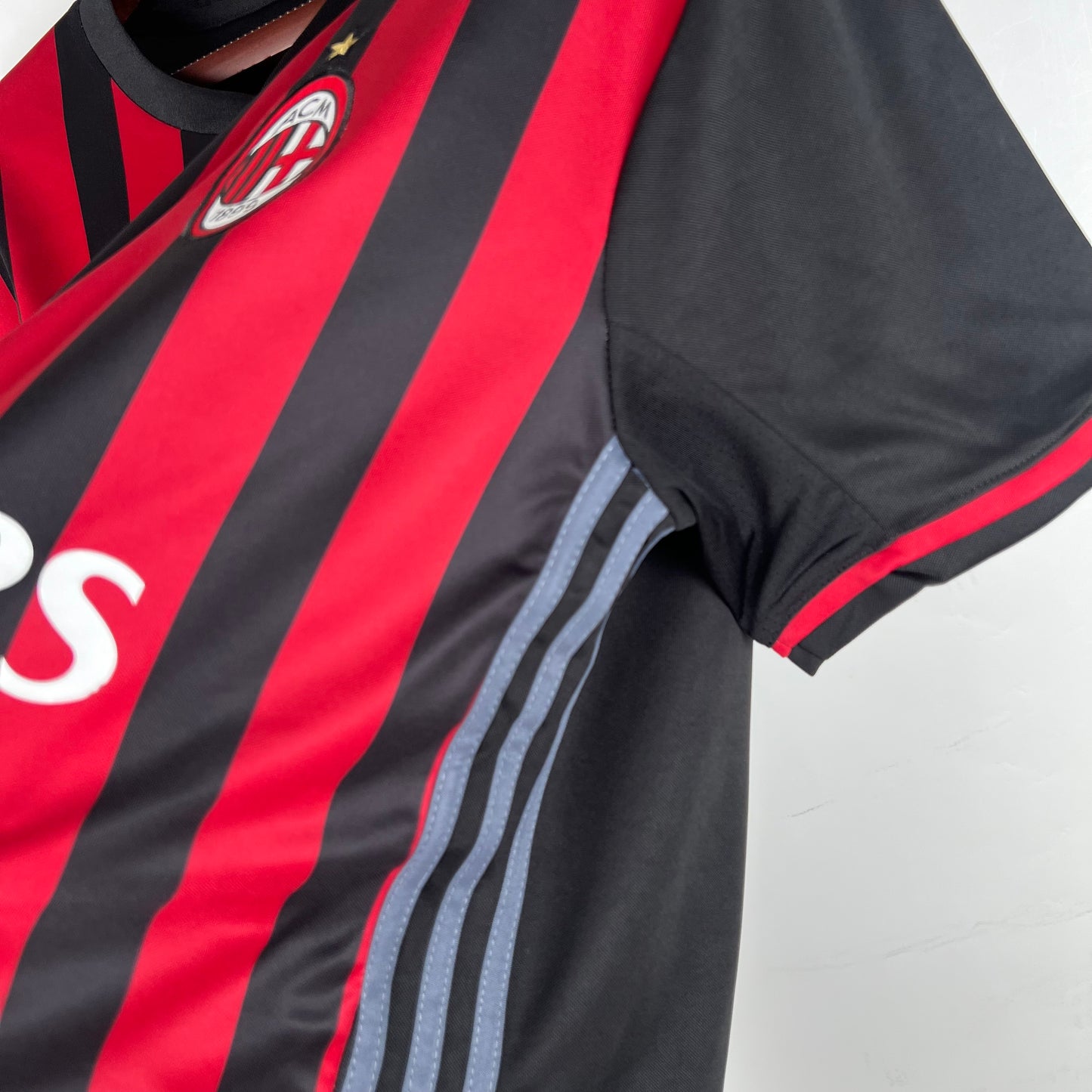 Camisa do Milan l 2016/17 Masculina Torcedor