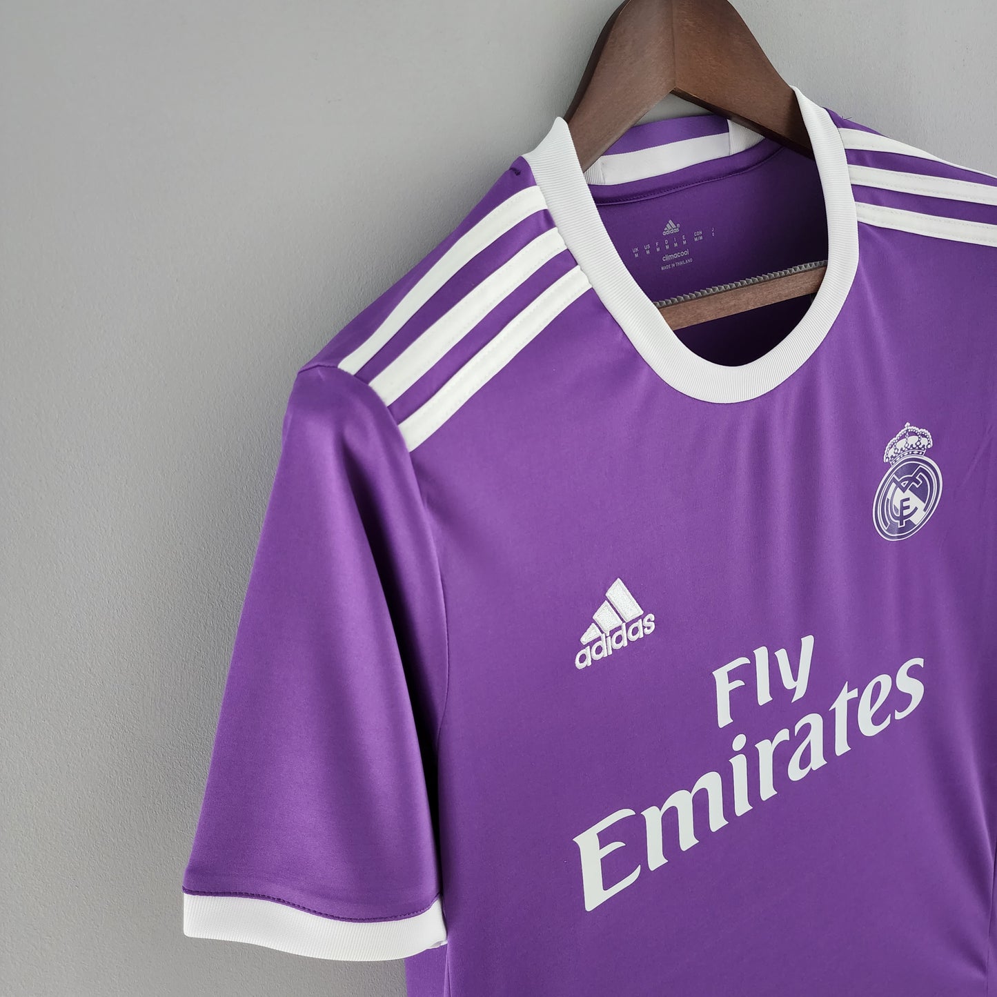Camisa do Real Madrid lll 2016/17 Masculina Torcedor