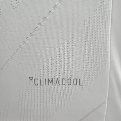 Camisa do Real Madrid l 2017/18 Masculina Torcedor