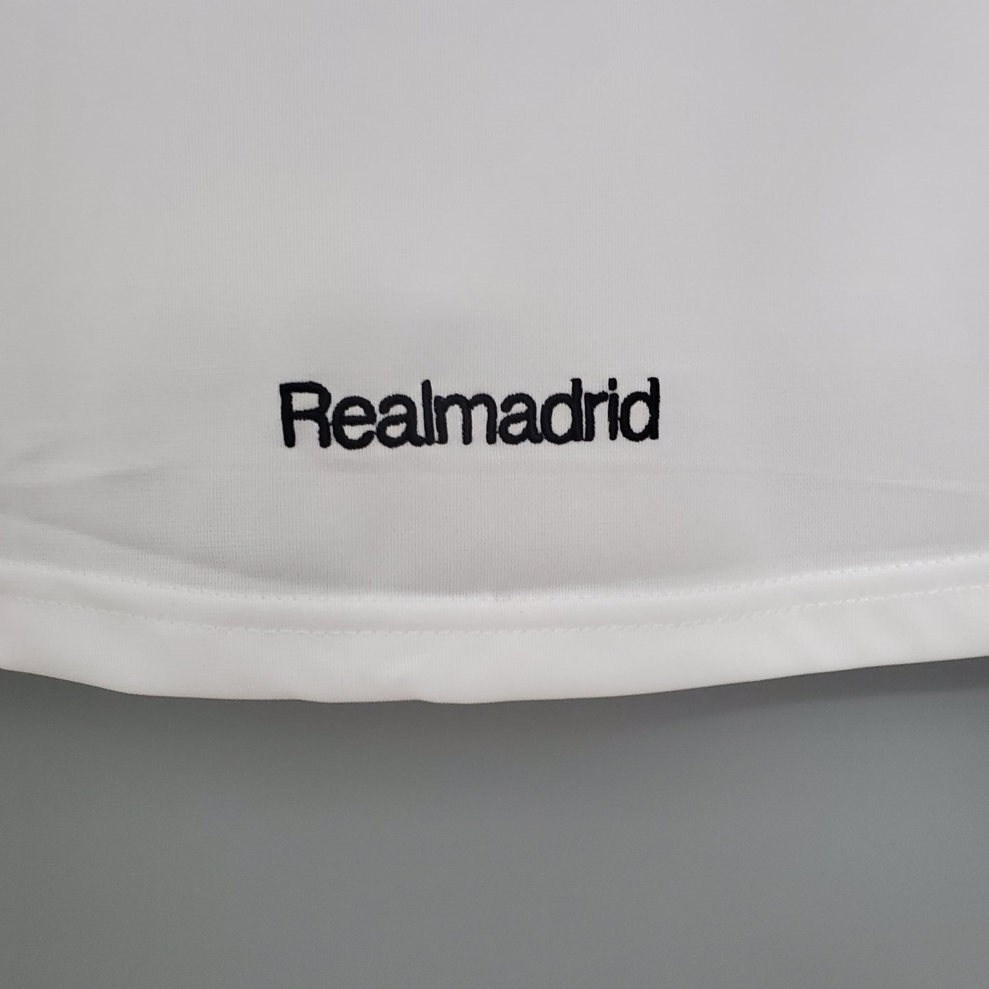 Camisa do Real Madrid l 2005/06 Masculina Torcedor