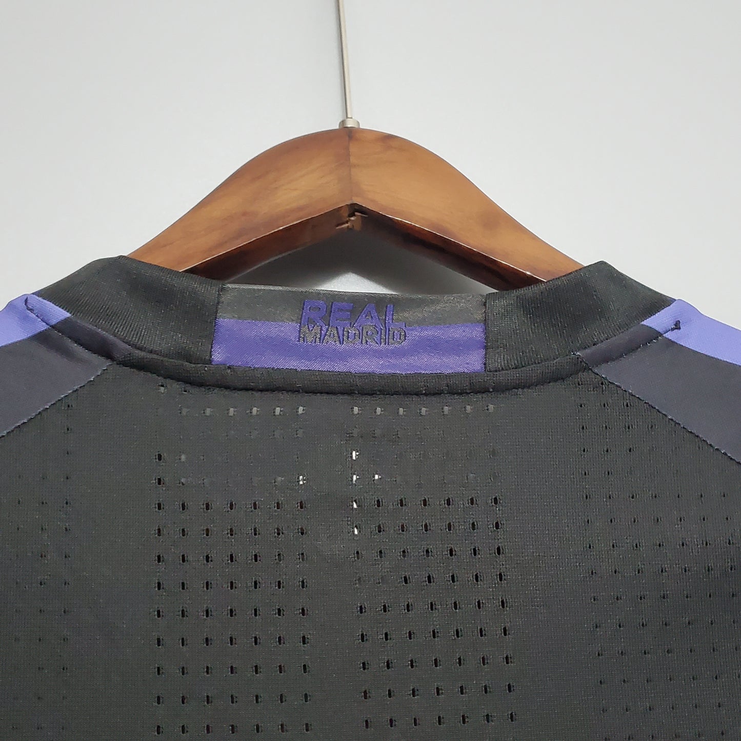 Camisa do Real Madrid lll 2016/17 Masculina Torcedor