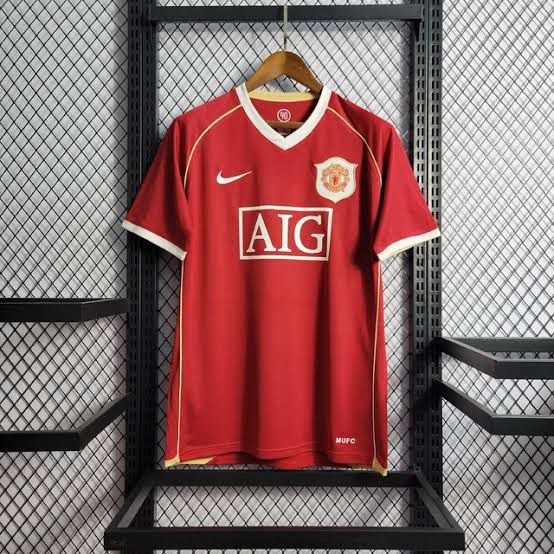 Camisa Manchester United 2006/07 - Retrô - Vermelha